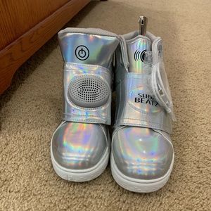 NWT Shoe Beatz
